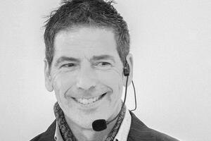 Giancarlo Fornei alla Mondadori Bookstore di Pietrasanta, domenica 16 novembre