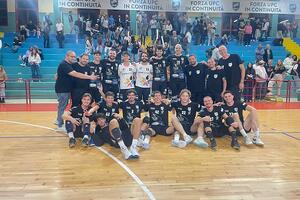 Pallavolo Upc Sdh, buona la prima: Santa Croce è battuta in tre set 