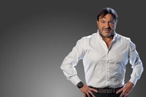 47° Festival La Versiliana: Sigfrido Ranucci porta in scena "Diario di un trapezista", sabato 18 luglio