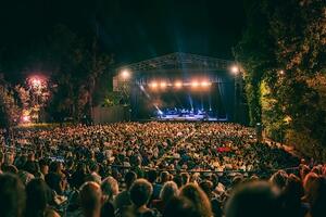 La Versiliana chiude la 46ª edizione del Festival: 76.000 presenze e un bilancio in crescita