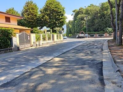 Comune di Pietrasanta: ​​Completati i lavori di riparazione in piazza Villeparisis