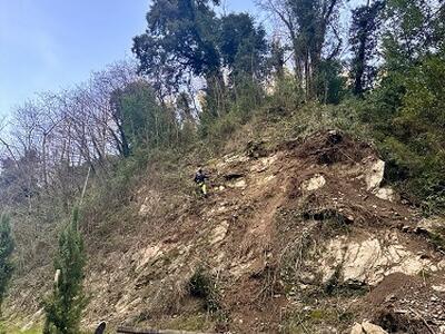 Camaiore: via ai lavori per la messa in sicurezza di una frana a Torcigliano