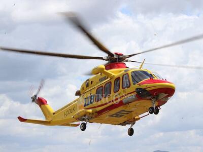 Grave incidente a Viareggio: anziana investita da un furgone, trasportata in codice rosso al Cisanello