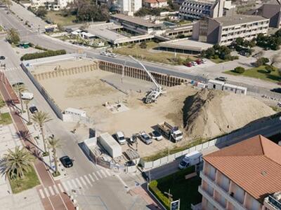 Nuovo Arlecchino di Camaiore: partito il getto della platea di fondazione