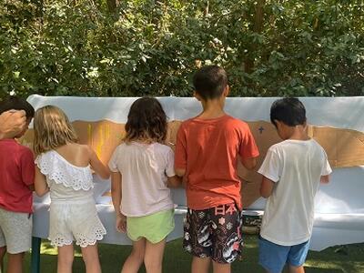 Alla Versiliana dei Piccoli un'altra settimana tra laboratori, aquiloni e teatro con "Il ladro di sole"