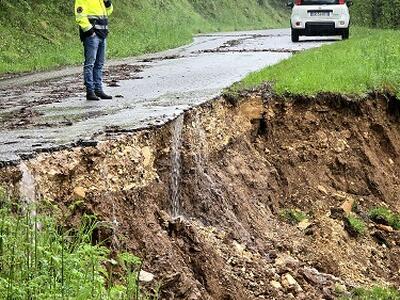 Frane di aprile 2025, in arrivo altri 500mila euro dalla Regione Toscana per la messa in sicurezza della strada a La Porta e della Stazzema-Gallicano