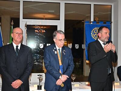 Service congiunto del Rotary Club Sant’Anna di Stazzema-Via Francigena: “Il Rotary porta l’acqua alla scuola primaria Jabula in Zimbabwe”