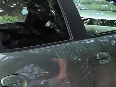 Oltre 40 auto vandalizzate dopo la camminata sulle Apuane. Apuane Libere: «Un grave atto intimidatorio di stampo mafioso  contro chi difende la montagna»