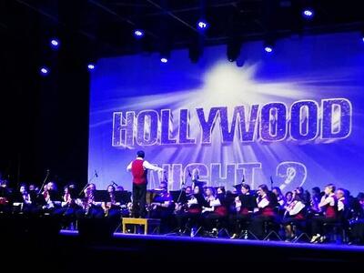 A Forte dei Marmi arriva &quot;Hollywood Night 4&quot;: orchestra di 70 elementi e grandi colonne sonore al Palazzetto dello Sport