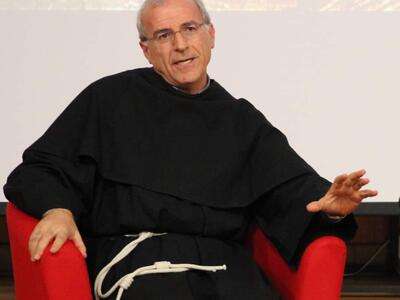 Seravezza: Padre Domenico Paoletti con "Lessico della minorità" è il prossimo autore della rassegna Libri a Palazzo Mediceo, lunedì 27 luglio