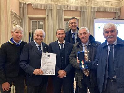 Conferita al Club Nautico Versilia la Stella d’Oro al merito sportivo