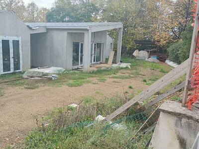 Marzia Lucchesi e Pietro Bertolaccini, consiglieri comunali di Massarosa: "Asilo nido di Piano di Mommio: ennesimo disastro dell'amministrazione Barsotti"