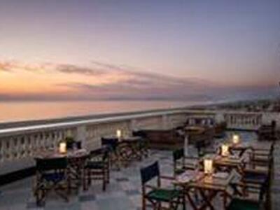 Al via gli eventi sulla Terrazza del Palace Hotel. Si parte sabato 11 e domenica 12 aprile con due serate inaugurali