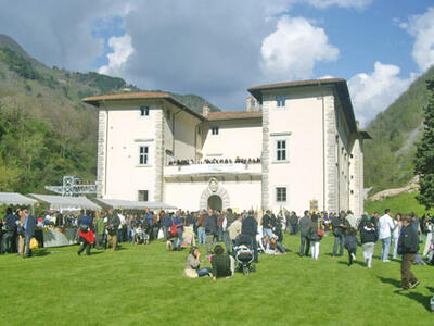 Presentazione XXV edizione di Enolia, 9-10-11 maggio a Seravezza