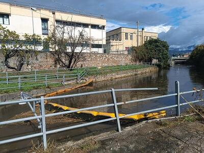 Finanziamento dall&#039;Autorità di bacino per fermare la plastica sul Fosso Farabola
