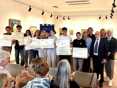 Primo Premio Quarto Platano. Cerimonia di premiazione a Villa Bertelli per gli studenti dell'Istituto Chini- Michelangelo