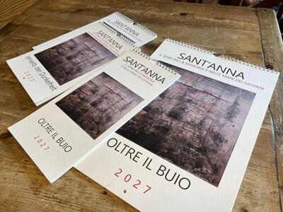 Uscito il calendario artistico 2027 Oltre il Buio curato dall’Associazione Per Sant’Anna