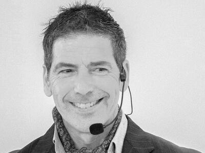 Giancarlo Fornei alla Mondadori Bookstore di Pietrasanta, domenica 16 novembre