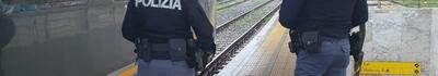 Vandali bruciano un igienizzatore sul treno: scatta l’allarme antincendio e corsa annullata