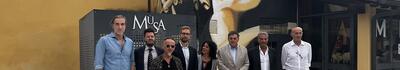 Pietrasanta: inaugurato il volto di Michelangelo che dà forma al suo David, al Musa la street art di RHD sulla Cabina Enel