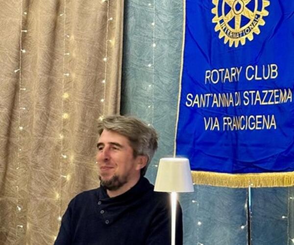 Il Rotary Club Sant’Anna di Stazzema – Via Francigena incontra Marco Rossato