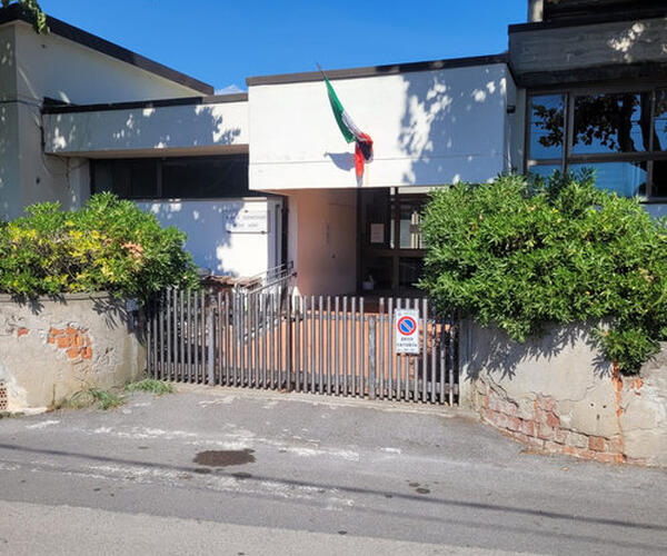 Massarosa, consiglieri di opposizione Morelli, Bertolaccini, Cima e Lucchesi: "Sos Scuola Elementare Piano di Mommio"