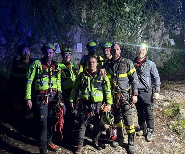 Soccorso Alpino e Speleologico Toscano salva ragazza precipitata per 6 metri durante un'arrampicata a Candalla