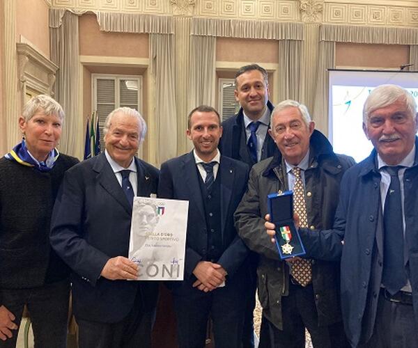 Conferita al Club Nautico Versilia la Stella d’Oro al merito sportivo