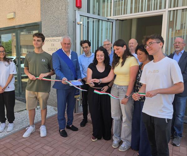 Inaugurata la palestra del 'Galiei' di Viareggio