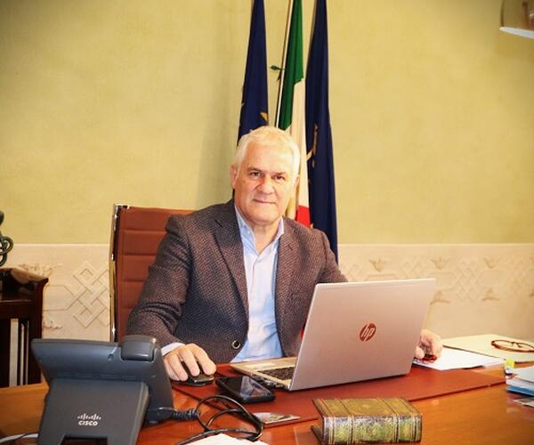 Accorpamenti Scolastici, la replica del presidente della Provincia Pierucci alle dichiarazioni del sindaco di Viareggio