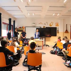 Scuola media Dazzi Carrara fosso Botria