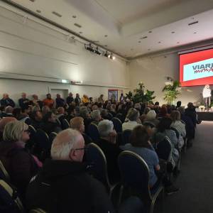 1d35febc-0f34-4e26-bba6-ab6108c67fd3