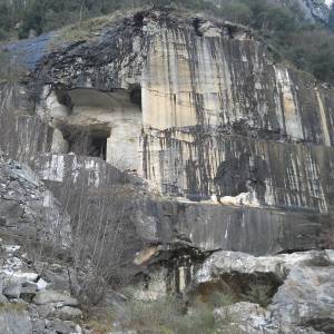 Buche del PiastraioDove il silenzio è passato e preghiera 003