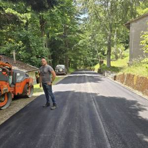 Asfaltature frazioni di Stazzema 1