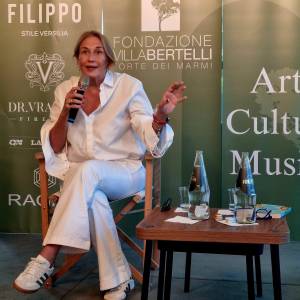 MONICA MAGGIONI A VILLA BERTELLI